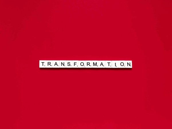 Can AI-Enhanced Virtual Assistants Transform Customer Support in the UK?